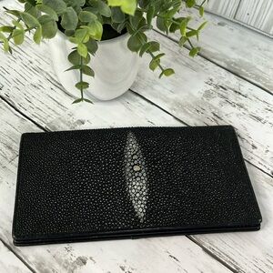 STING Ray Leather Long Wallet made In Thailand